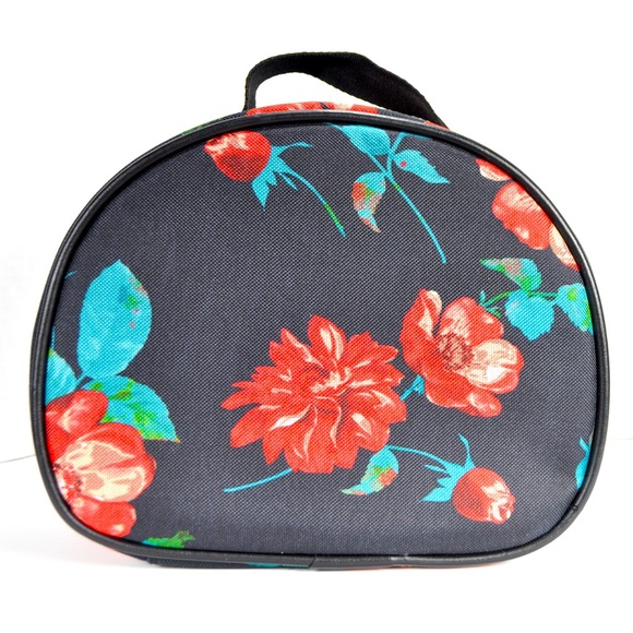 Jessica Simpson Travel Cosmetics Bag - Picture 3 of 11